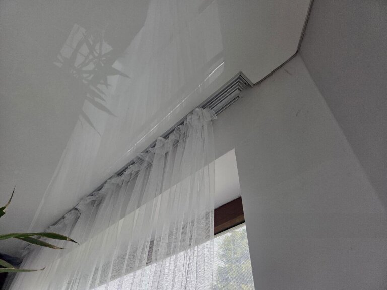 Profil aluminiowy karniszowy biały 75 mm (4)
