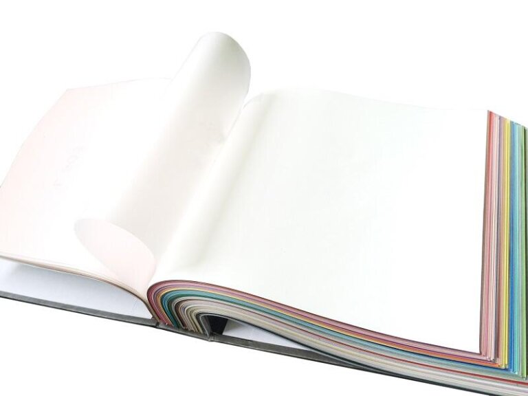 Folia z systemem harpun, satynowa biała kolor S303
